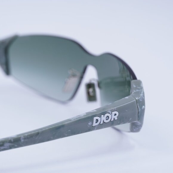 Dior DIORBAY M1U 55C1 Sunglasses Green Geometric Frame, Green Lenses - Picture 4 of 12